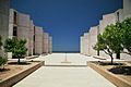 موسسه سالک سن دییگو، اثر مشهور "لوئیس کان" معمار آمریکایی