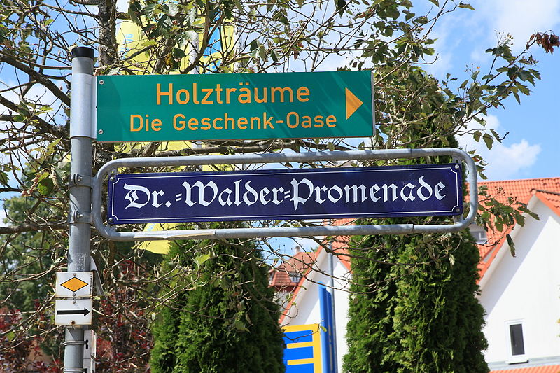 File:Schömberg - Dr.-Walder-Promenade 01 ies.jpg