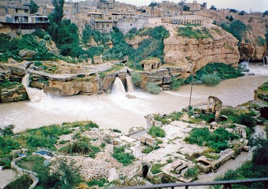 Shushtar infrastructure included water mills, dams, tunnels, and canals. GarGar weir was built on the watermills and waterfalls