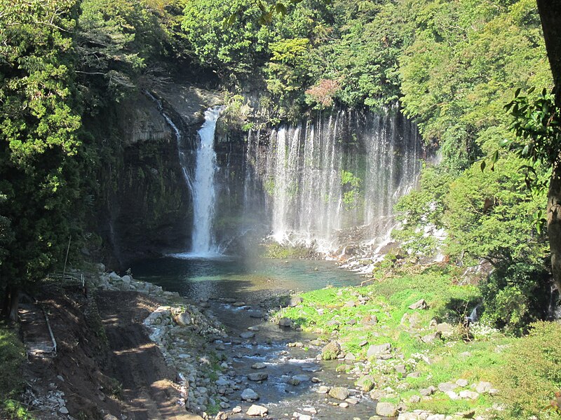 File:Siraito Falls Fujinomiya 201310.JPG