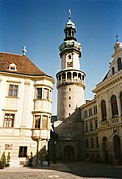 Torre medievale dal parco principale