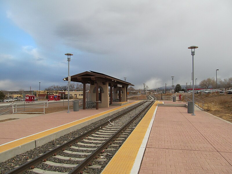 File:South Capitol Rail Runner station, Santa Fe NM.jpg