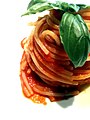 Spaghetti di Gragnano al pomodoro fresco.