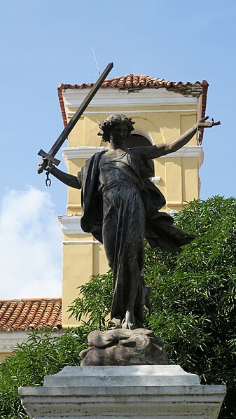 Image: Statue of Liberty in Mompox, Colombia