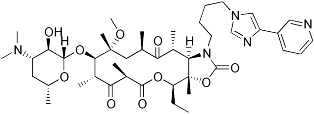 structure de la télithromycine