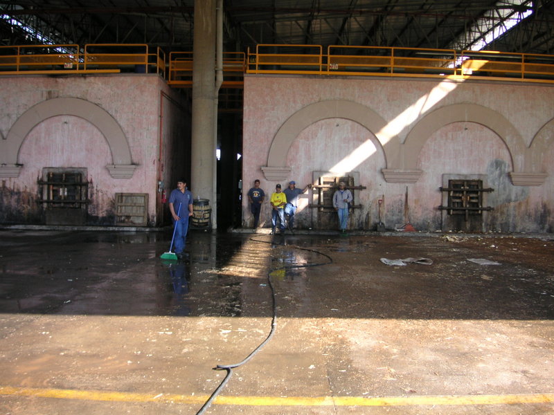 File:Tequila-distillery-oven.JPG