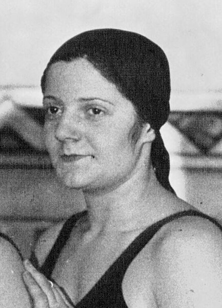 File:Thérèse Blondeau 1933.jpg