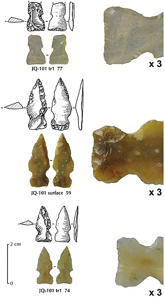 File:Three El-Khiam points from JQ-101.jpg