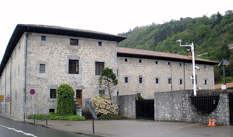 File:Tolosa - Convento Santa Clara 21.JPG