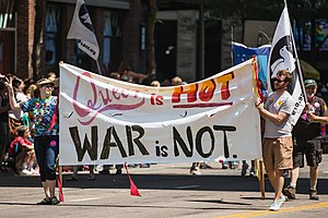 Twin Cities Pride Parade (18061984670).jpg