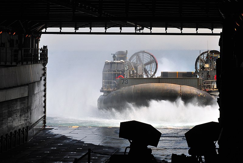 File:US Navy 100725-N-7948R-613 A landing craft air cushion (LCAC) approaches the well deck of the amphibious dock landing ship USS Pearl Harbor (LSD 52).jpg