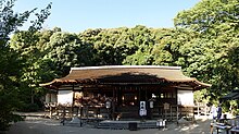 Ujigami_shrine.jpg