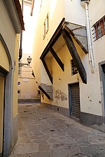 Via del parlagio coin du village grec, bâtiment avec jetées, 05.jpg