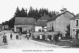 Voncourt : postkaart van de hoofdstraat rond 1910