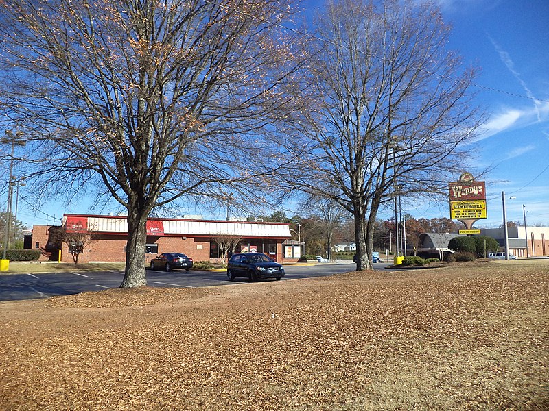 File:Wendy's, GA 16, Griffin.JPG