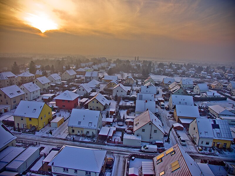 File:Wiederitzsch, Leipzig, Luftbild mit Drohne an einem Wintertag 01.jpg