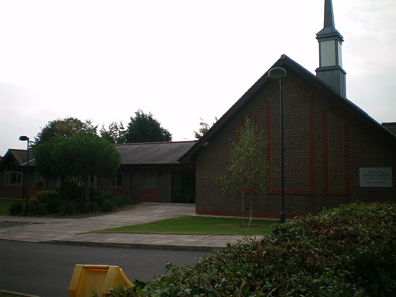 File:Wivelsfield Mormon Church 3.JPG