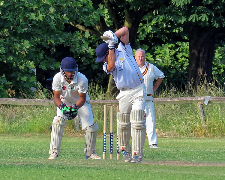 File:Woodford Green CC v. Hackney Marshes CC at Woodford, East London, England 136.jpg