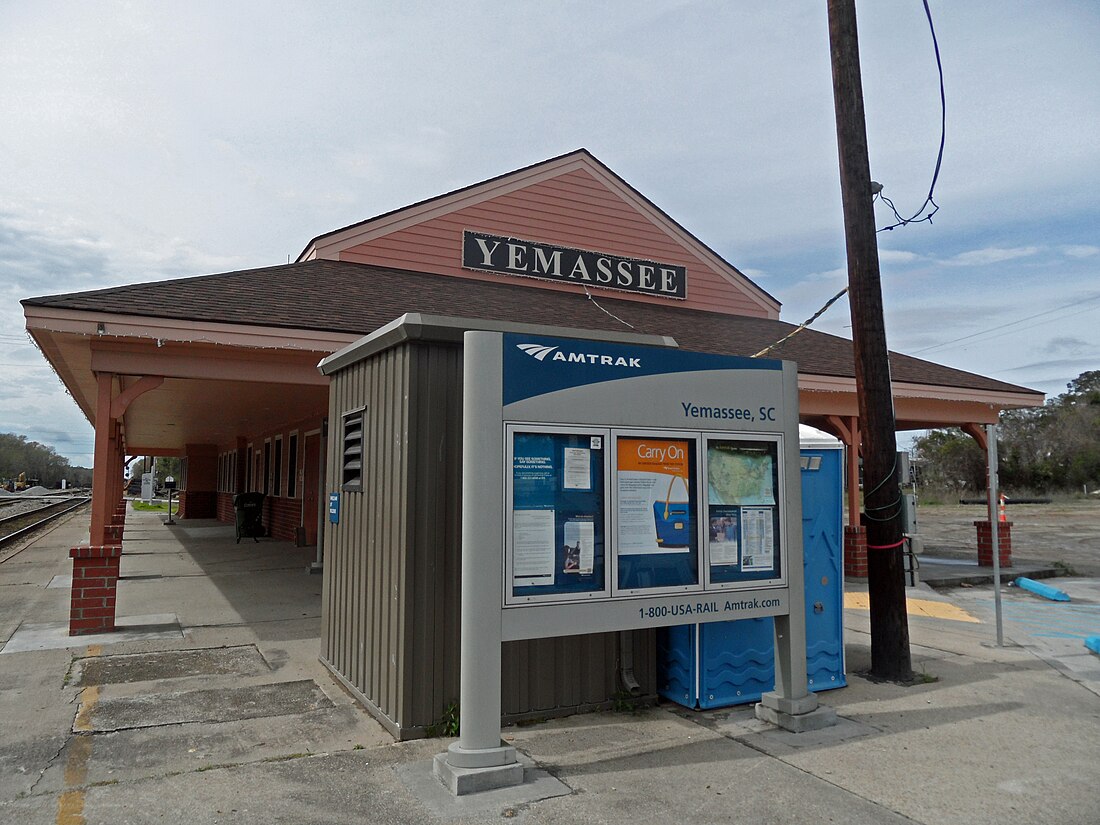 File:Yemassee Station 13920684629.jpg