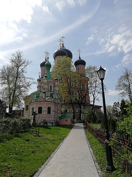 File:Большой собор Донского монастыря.jpg