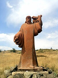 Անանիա Շիրակացու հուշարձանը Հայոց այբուբենին նվիրված հուշահամալիրում