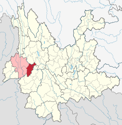 昌宁县（红色）在保山市（粉色）和云南省的位置