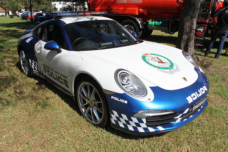 File:2014 Porsche 911 991 Police Promotional Car (16506318689).jpg