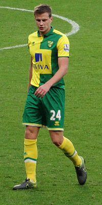 2015 Ryan Bennett Norwich City.jpg