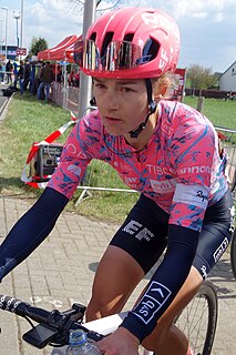 Veronica Ewers am Ziel des Amstel Gold Race 2022