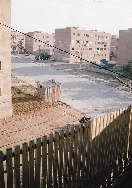 File:Al-Thawrah in 1995.jpg