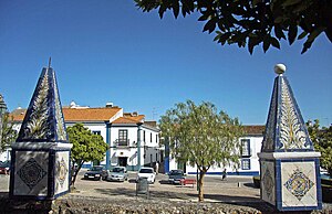 Alcáçovas - Portugal (5798897435).jpg