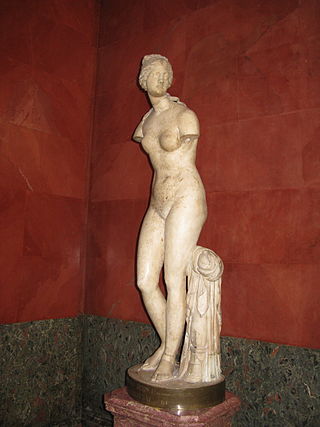 <span class="mw-page-title-main">Venus Tauride</span> Hellenistic sculpture held in St. Petersburg