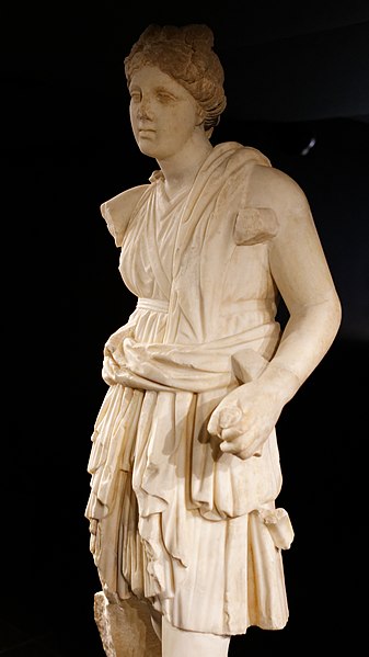 File:Artemis Louvre Ma2906 n07.jpg