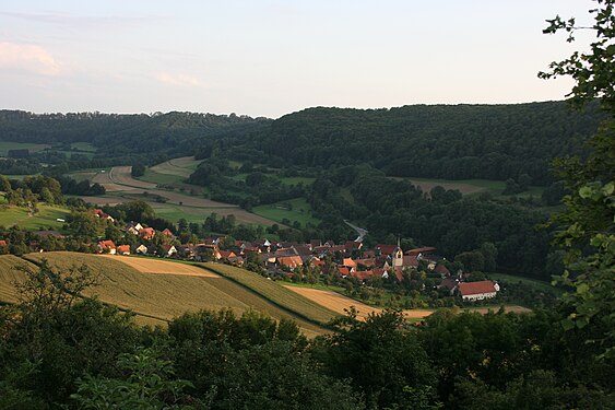 Bächlingen von Langenburg aus gesehen