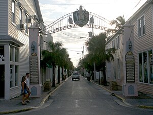 Bahamavillageentrance.jpg