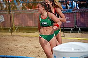 Deutsch: Beachhandball bei den Olympischen Jugendspielen 2018 in Buenos Aires; Tag 7, 13. Oktober 2018; Mädchen, Spiel um Platz Drei – Ungarn-Niederlande 2:0 English: Beach handball at the 2018 Summer Youth Olympics in Buenos Aires at 13 October 2018 – Girls Bronze Medal Match – Hungary-Netherlands 2:0 Español: Handball de playa en los Juegos Olimpicos de la Juventud Buenos Aires 2018 en 13 de octubre de 2018 – Partido por la medalla de bronce femenino - Hungría-Países Bajos 2:0