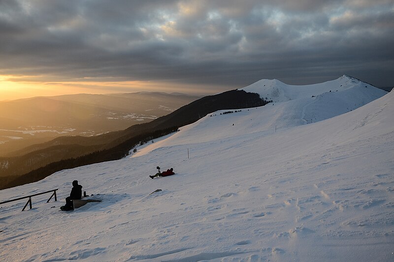 File:Bieszczady mountains in winter 2023.jpg