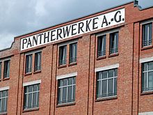Die Panther Fahrradwerke AG 220px-Braunschweig_Brunswick_Pantherwerke-Schriftzug_%282008%29