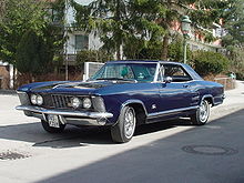 1963 Buick Riviera is regarded as an iconic "Coke bottle" design. Buick Riviera.jpg