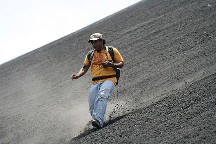 Sand skiing down the Cerro Negro volcano CerroNegroSS.jpg