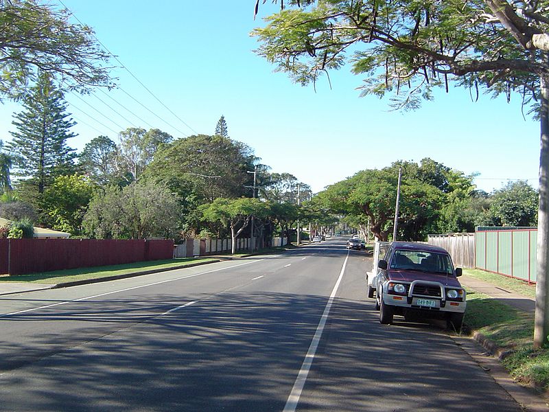 File:Colburn Avenue Victoria Point.jpg