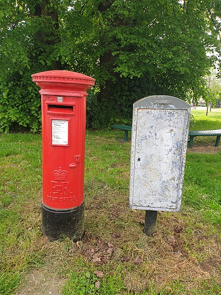 File:Coley Park 2019-05-18 11.56.07.jpg