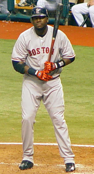 http://upload.wikimedia.org/wikipedia/commons/thumb/f/f8/David_Ortiz.jpg/326px-David_Ortiz.jpg