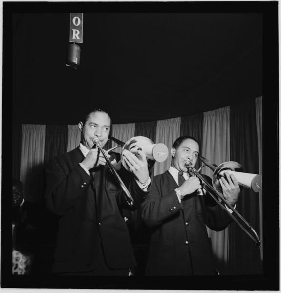 File:Dicky Wells and Henry Wells, Eddie Condon's, New York, N.Y., ca. Jan. 1947 (William P. Gottlieb).jpg