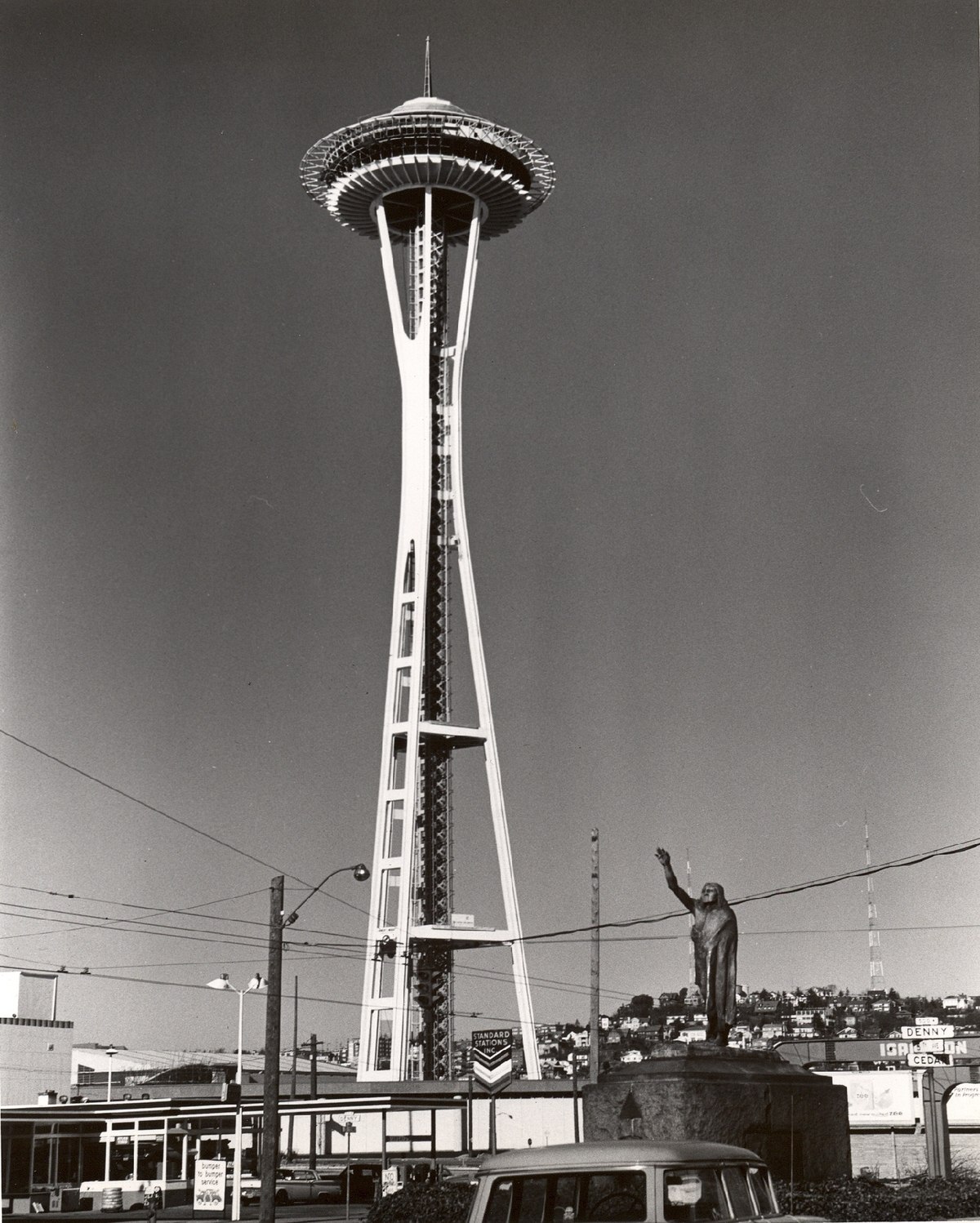 Archivo Early Photo Of Seattle Space Needle Jpg Wikipedia La Enciclopedia Libre