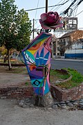 Escultura en Avenida Bellavista, Recoleta, Santiago 20220529.jpg