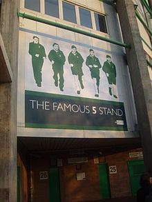 Picture depicting the Famous Five at Easter Road stadium Famous Five mural.JPG