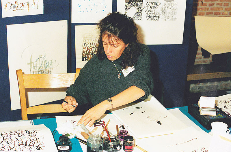 File:Female shows calligraphy.jpg