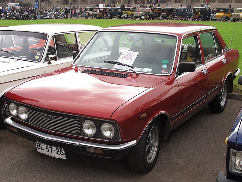 File:Fiat 132 2000 1982 (18247570998).jpg