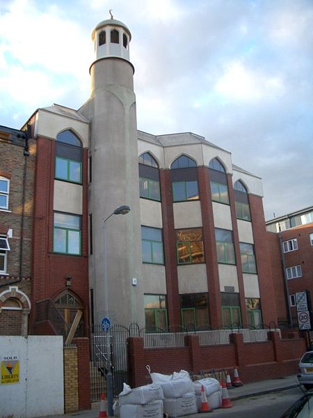 File:Finsbury park mosque.jpg